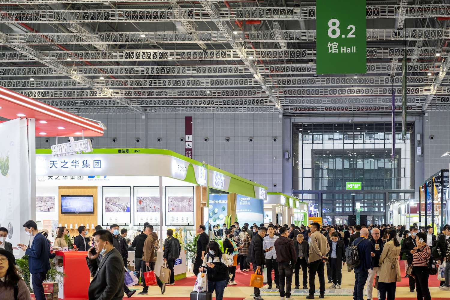 China reconnects at Yarn Expo