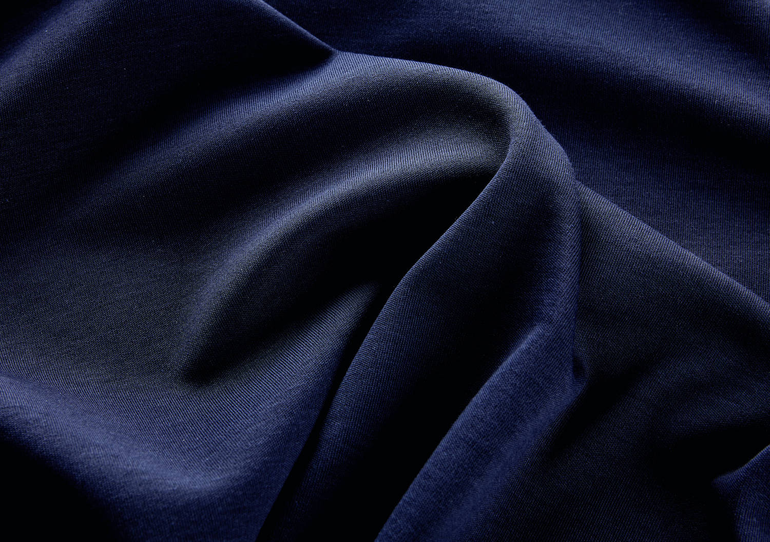 One of the new organic Pima interlock fabrics with an incredible feel and identical pattern on both sides. © Cotonea