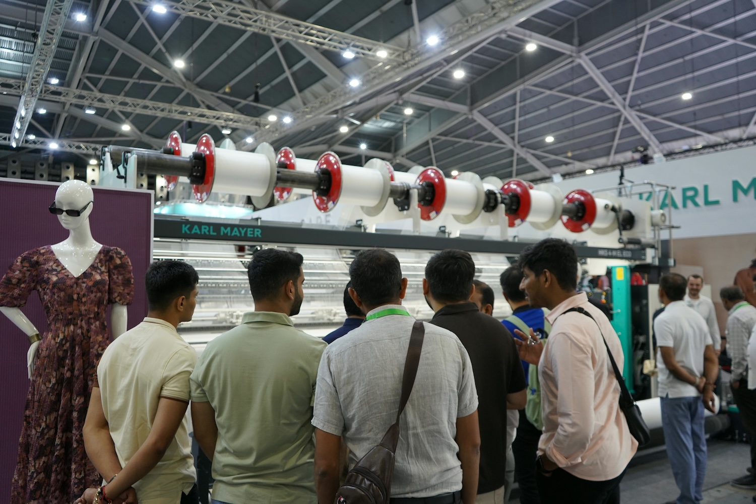 India drives warp knitting growth